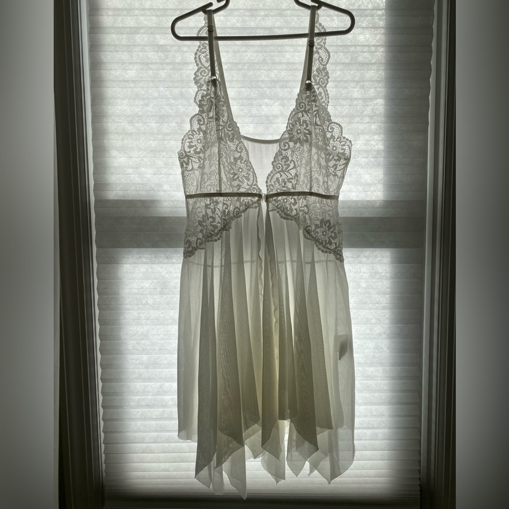 mid length lace teddy, size small
